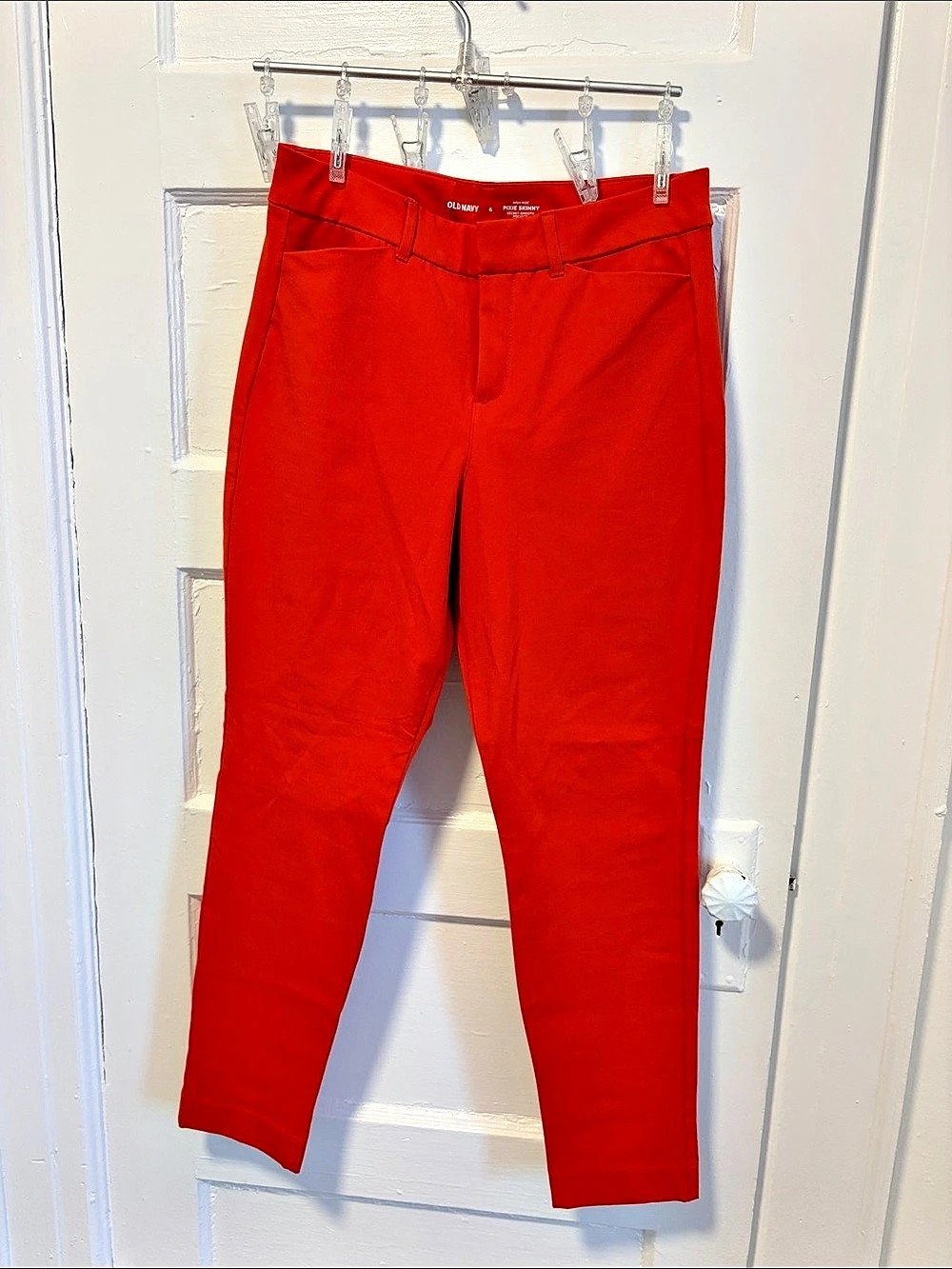 Old Navy High-Rise Pixie Skinny Pants Red Size 6
